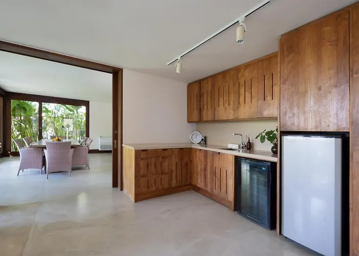Villa Nusantara