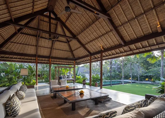 Nusantara Villa